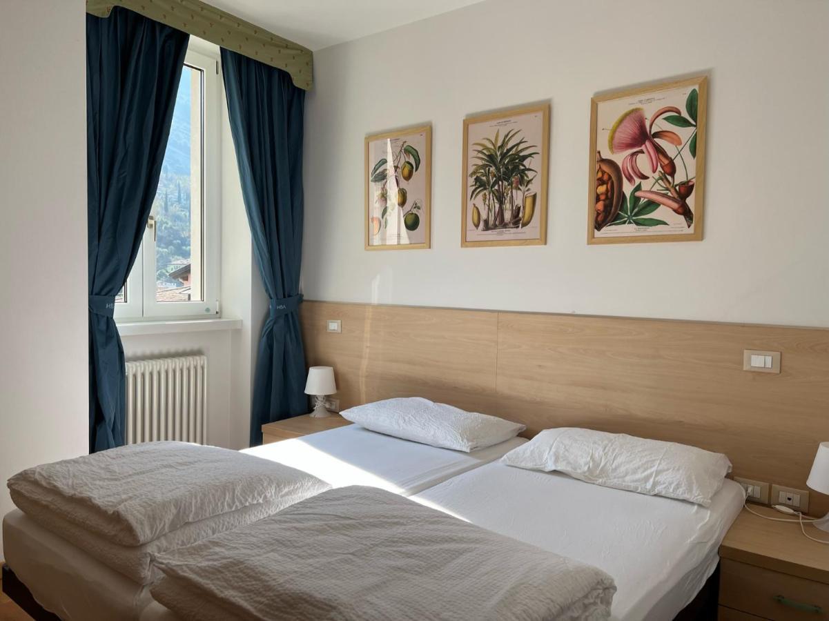 Appartamenti Baia Azzurra 5. Torbole Sul Garda Екстериор снимка